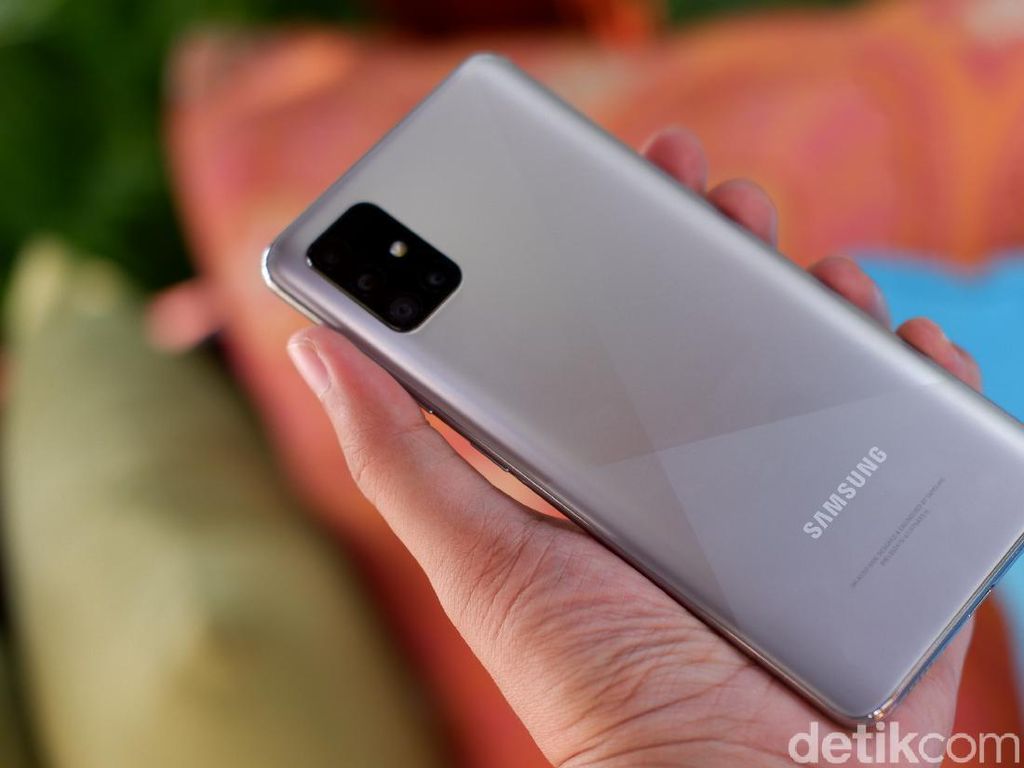 Samsung Siapkan Galaxy A72 Bawa Lima Kamera