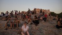 Terpesona Keindahan Alam di Bukit Areopagus Athena