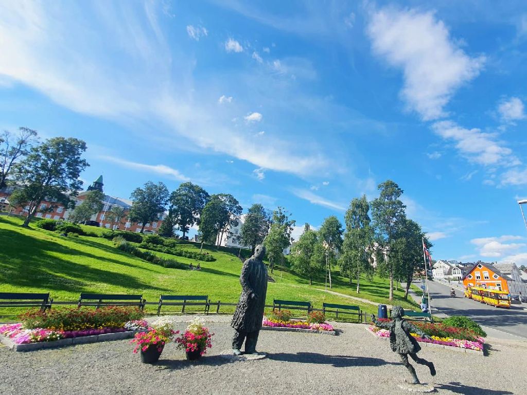 Tromso, Kota Bunga di Utara Bumi Tromso, Kota Bunga di Utara Bumi