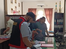 Video Kejari Merangin Geledah Kantor Satpol PP, Cari Bukti Korupsi Video Kejari Merangin Geledah Kantor Satpol PP, Cari Bukti Korupsi