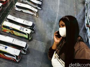 Begini Suasana Arus Mudik Idul Adha di Terminal Pulogebang