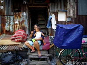 Di Balik Angka Kemiskinan yang Kembali Satu Digit Di Balik Angka Kemiskinan yang Kembali Satu Digit
