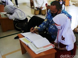 Kemenag Anggarkan Rp 479 M untuk Subsidi Kuota Belajar untuk Pelajar hingga Dosen