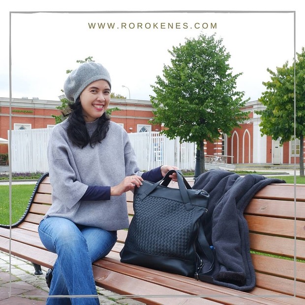Syahnaz/Foto: instagram.com/rorokenes Desainer tas lokal yang karyanya mendunia di pasar internasional.