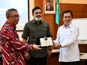 BPH Migas-Anggota Komisi VII DPR Temui Gubernur Kalbar, Bahas Apa? BPH Migas-Anggota Komisi VII DPR Temui Gubernur Kalbar, Bahas Apa?