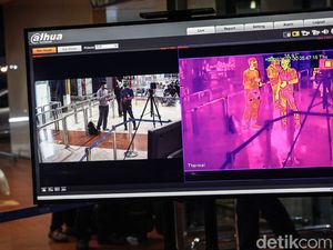 Calon Pemudik Dipelototi Thermal Scanner di Soetta