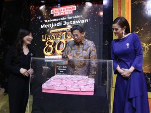 Penyerahan Hadiah Grand Prize Kejutan di Rumah Bareng Mega
