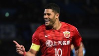 Hulk, eks pemain Porto pernah memperkuat Shanghai Port di tahun 2016 sampai awal 2021. Dia dibayar Rp 5,5 miliar per pekan (Getty Images)