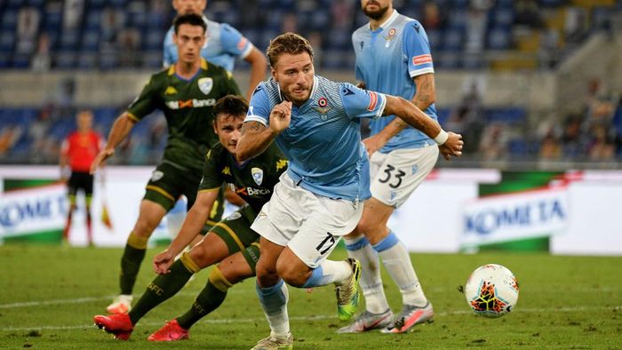 Lazio, Ciro Immobile ROME, ITALY - JULY 29: Ciro Immobile of SS Lazio in action during the Serie A match between SS Lazio and Brescia Calcio at Stadio Olimpico on July 29, 2020 in Rome, Italy. (Photo by Marco Rosi - SS Lazio/Getty Images)