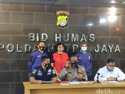 EJ Tersangka Penghina Ahok Diperiksa Polda Metro, Dikenai Wajib Lapor