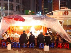 Mengenal Pojangmacha, Warung Tenda Korea yang Kerap Muncul di Drakor