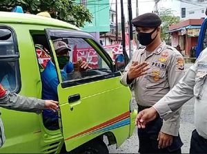 Di Ambon, Angkot Angkut Lebih dari 6 Penumpang Didenda Rp 250 Ribu
