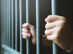 Aneh! Demi Makanan Gratis 5 Orang Ini Senang Bisa Masuk Penjara