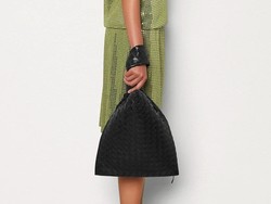 Harganya Rp 31 Jutaan, Tas Bottega Veneta Dibilang Mirip Kantong Kresek