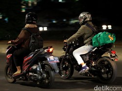 Kamis Dini Hari, Lalin Jalur Arteri Kalimalang Ramai Lancar