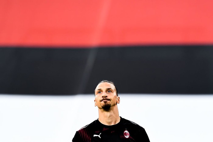 GENOA, ITALY - JULY 29: Zlatan Ibrahimovic of Milan during the Serie A match between UC Sampdoria and AC Milan at Stadio Luigi Ferraris on July 29, 2020 in Genoa, Italy. (Photo by Paolo Rattini/Getty Images)