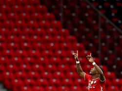 Bayern: David Beckenbauer Alaba Tetap di Sini Sampai Pensiun