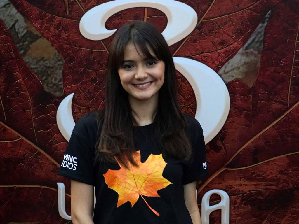 Amanda Rawles Jadi Raisa Si Jurnalis Muda Amanda Rawles Jadi Raisa Si Jurnalis Muda