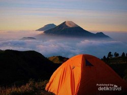 Mendaki Gunung Bakal Lebih Menguras Dompetmu