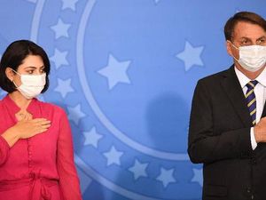 Istri Presiden Brasil Jair Bolsonaro Positif Virus Corona