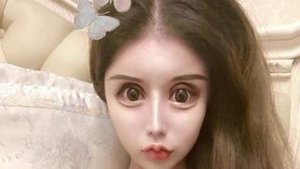 Wanita Ini Bak Boneka Setelah 60 Kali Oplas, Wajah Aslinya Bikin Kaget