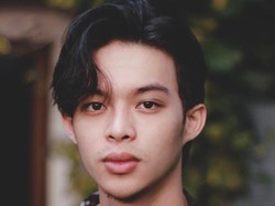 Rey Mbayang Curhat soal Dinda Hauw di Sepertiga Malam