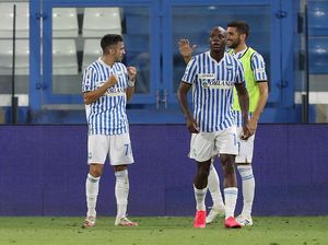 Degradasi, Klub Liga Italia Ini Dihadiahi Kepala Babi Degradasi, Klub Liga Italia Ini Dihadiahi Kepala Babi