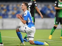 Napoli Siap Lego Arkadiusz Milik, Tapi Tak Ada Diskon!