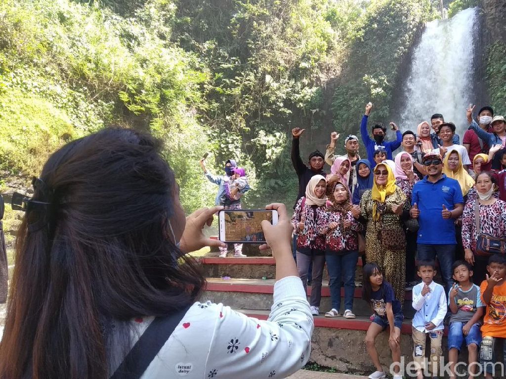 Wisatawan Akan Dites Covid-19 Secara Acak saat Libur Panjang Wisatawan Akan Dites Covid-19 Secara Acak saat Libur Panjang