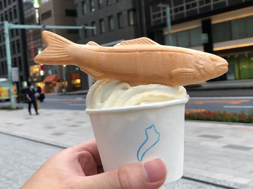 Berani Coba? Ini Es Krim Sushi Berbau Busuk dari Jepang