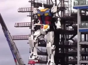 Kerennya Gundam Yokohama Setinggi 18 Meter yang Bisa Bergerak! Kerennya Gundam Yokohama Setinggi 18 Meter yang Bisa Bergerak!