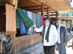 MPR Beberkan Cara Pariwisata Flores Bisa Berkembang Seperti Bali