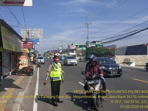 Sempat Padat di Pagi Hari, Kondisi Lalin di Puncak Kembali Normal