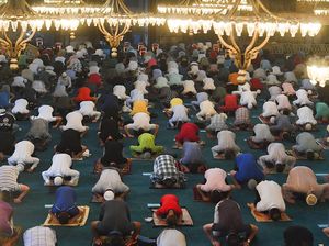 MUI Minta Warga di Zona Merah Salat Idul Adha 1442 H di Rumah