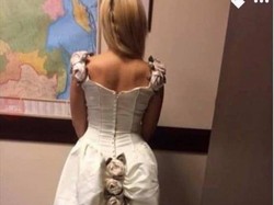 Wanita Diejek, Gaun Pengantinnya Disebut Mirip Buntut Kuda yang Dihias