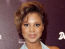 Wah! Resep Awet Muda Tony Braxton Ternyata Pakai Sex Toys