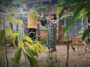 Polisi Juga Tangkap Rekan Youtuber Prank Daging Kurban Isi Sampah Polisi Juga Tangkap Rekan Youtuber Prank Daging Kurban Isi Sampah