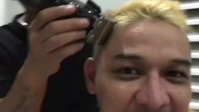 Video Ucapan Terima Kasih Pasha Usai Ditegur Mendagri soal Rambut Video Ucapan Terima Kasih Pasha Usai Ditegur Mendagri soal Rambut