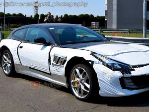 Bocoran Pertama SUV Ferrari Sedang Diuji