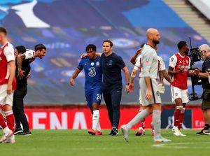 Arsenal di Papan Bawah Klasemen, Chelsea Tetap Waspada