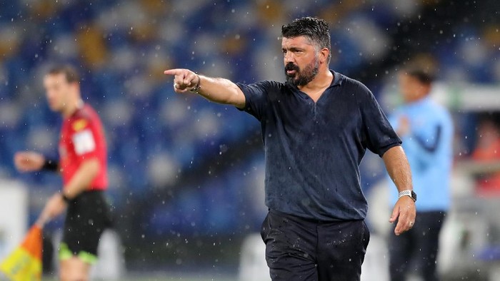 NAPLES, ITALY - AUGUST 01: Gennaro Gattuso, SSC Napoli coach, gestures during the Serie A match between SSC Napoli and  SS Lazio at Stadio San Paolo on August 01, 2020 in Naples, Italy. (Photo by Francesco Pecoraro/Getty Images)