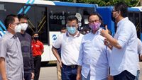 Momen Anies Cek Kesiapan Transjakarta Jelang Ganjil Genap