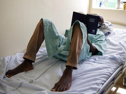 Corona di Afrika Selatan Mengganas, Rumah Sakit Penuh