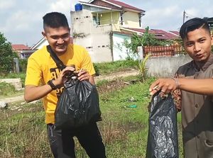 YouTuber Edo Putra Bikin Prank Sampah demi Dapat Subscribers Banyak YouTuber Edo Putra Bikin Prank Sampah demi Dapat Subscribers Banyak