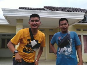 Penghasilan dari YouTube Bisa buat Beli Rumah hingga Keliling Dunia Penghasilan dari YouTube Bisa buat Beli Rumah hingga Keliling Dunia