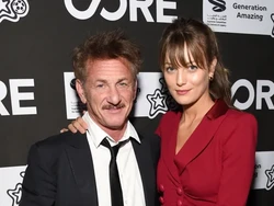 Sean Penn Diam-diam Nikahi Kekasih yang Lebih Muda 31 Tahun