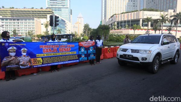 Ganjil-Genap Disebut Penyebab Cluster Corona Sektor Transportasi