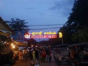 Foto: Wajah Nyeni Siem Reap di Malam Hari