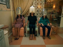 The Umbrella Academy S2: Dunia Pernah Hampir Kiamat di Tahun 60-an