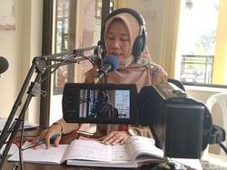 Belajar di Rumah Via Radio Komunitas, Murah dan Efektif